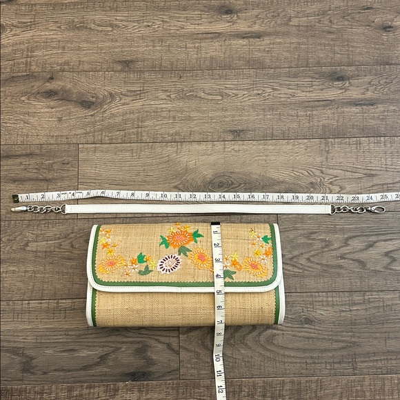 The Sak Straw Embroidered Floral Bag / Clutch Leather Trim Removable Strap - Picture 17 of 17